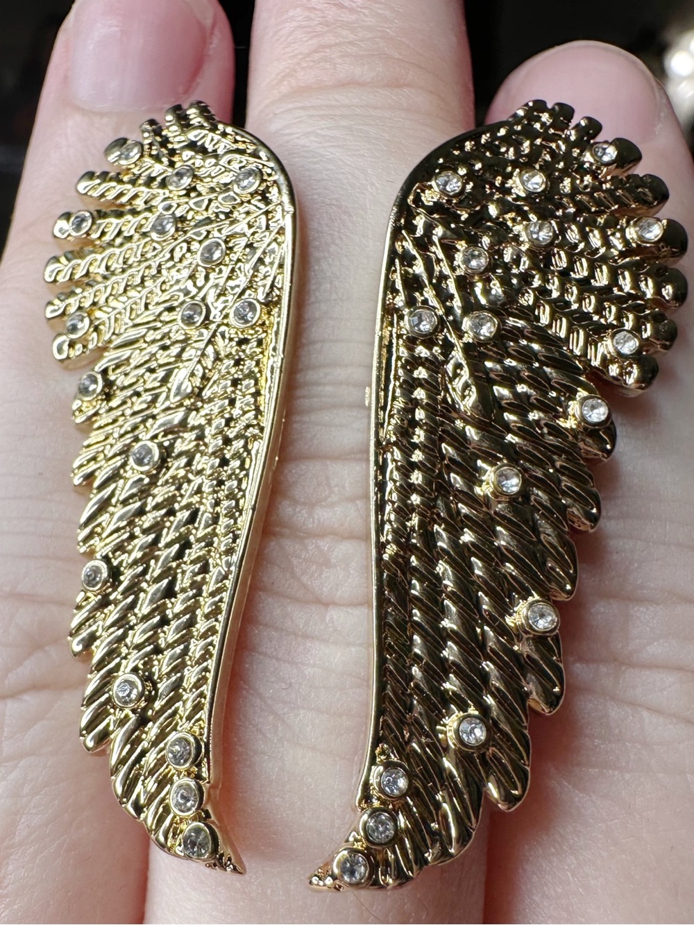 Victoria's Secret Gold Angel Wing Double-Finger Ring - Picture 5 of 6